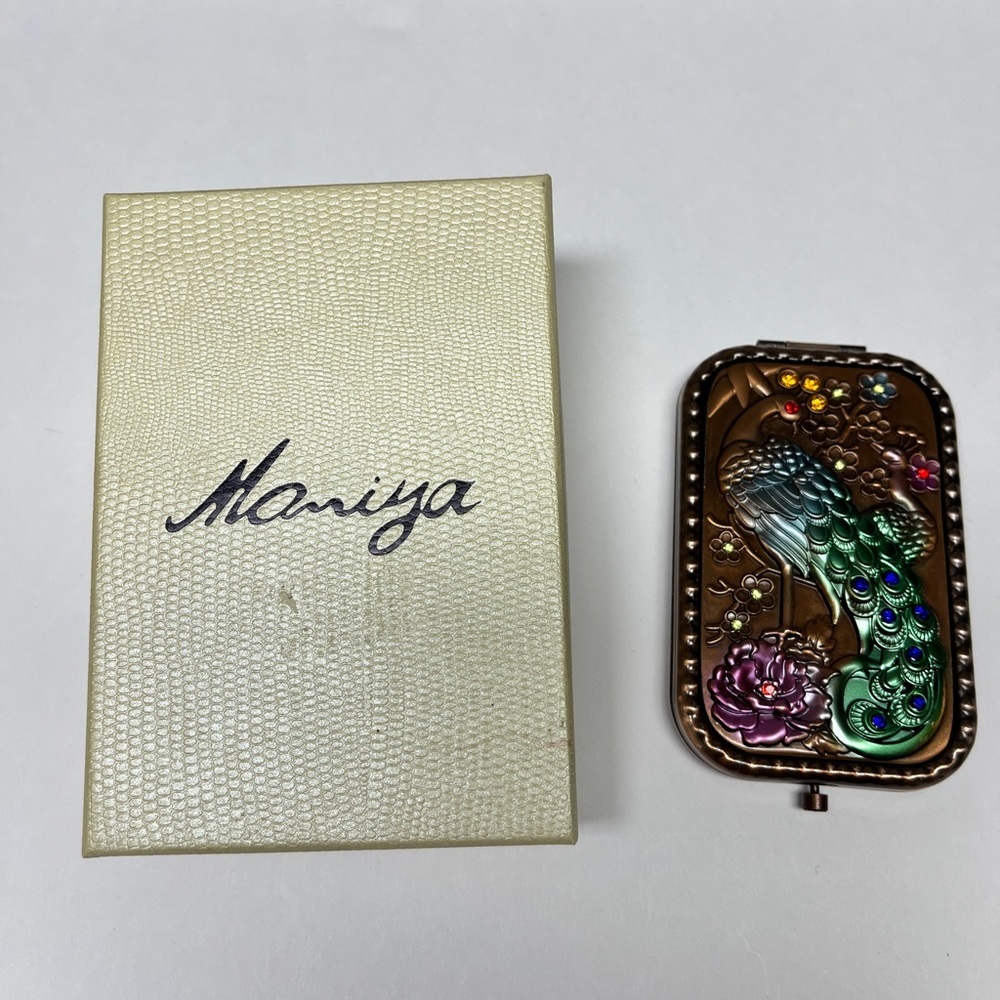 Mirror, double in bronze metal case. Vivid 3D peacock on lid. 2" x 3.5” NIB. - Picture 10 of 12